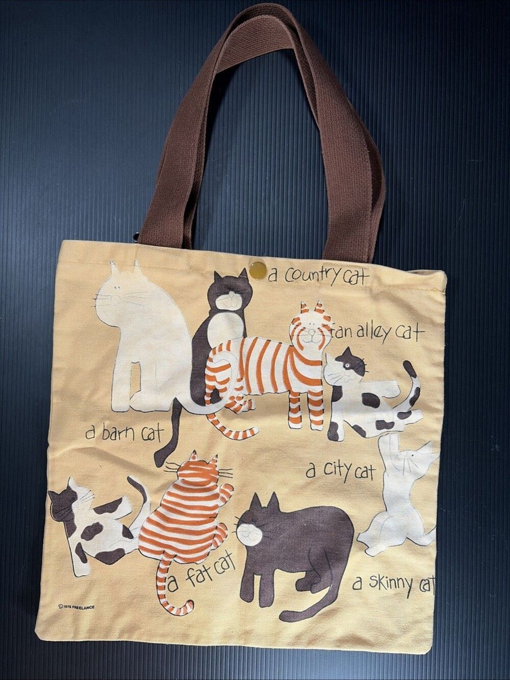 BAG Vtg Freelance 1978 CAT Yellow Tote Bag Alley, City, Skinny, Fat, Barn
